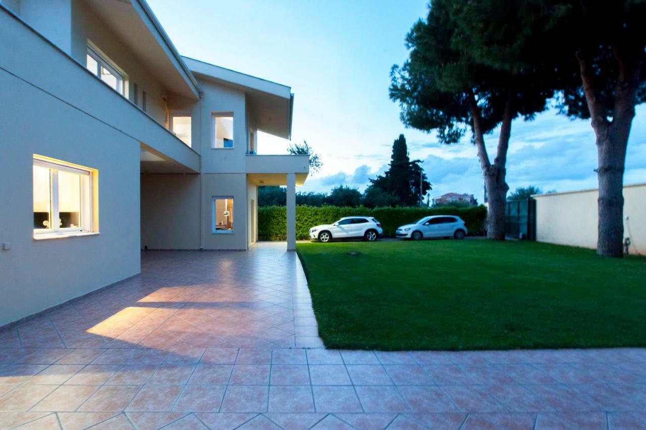 Vila Nikopolis Preveza Buitenkant foto
