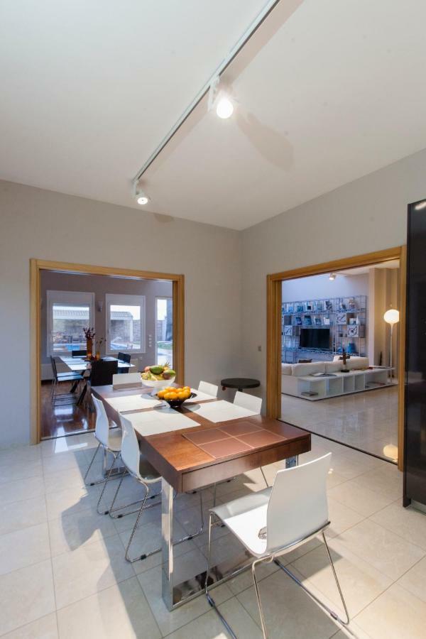 Vila Nikopolis Preveza Buitenkant foto